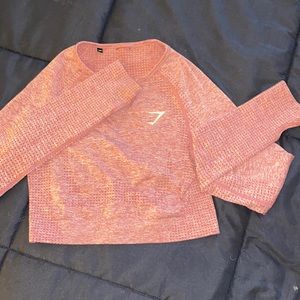 size small gymshark cropped workout top